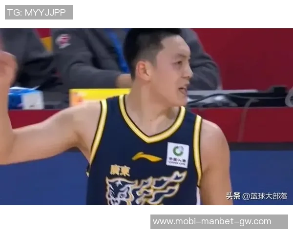 苏群分析徐杰受伤对广东队影响期待萨林杰和胡明轩迅速提升得分能力 苏群分析徐杰受伤对广东队影响期待萨林杰和胡明轩迅速提升得分能力